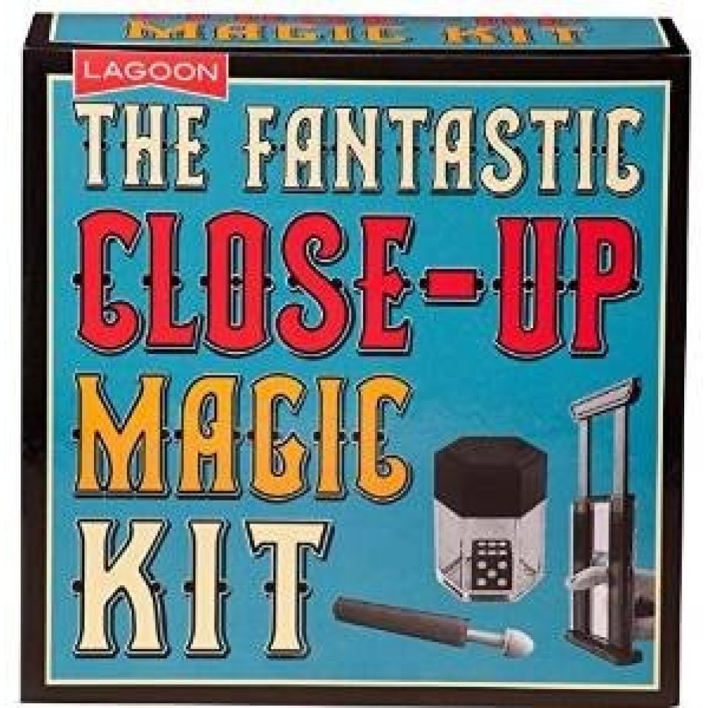 The Fantastic Close-Up Magic Kit by Lagoon