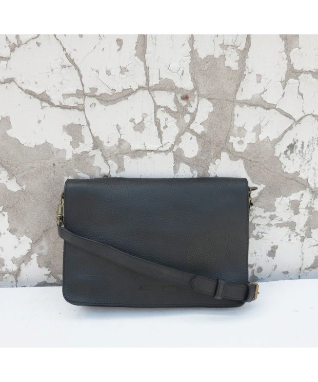 Bina Clutch Bag in Black Leather