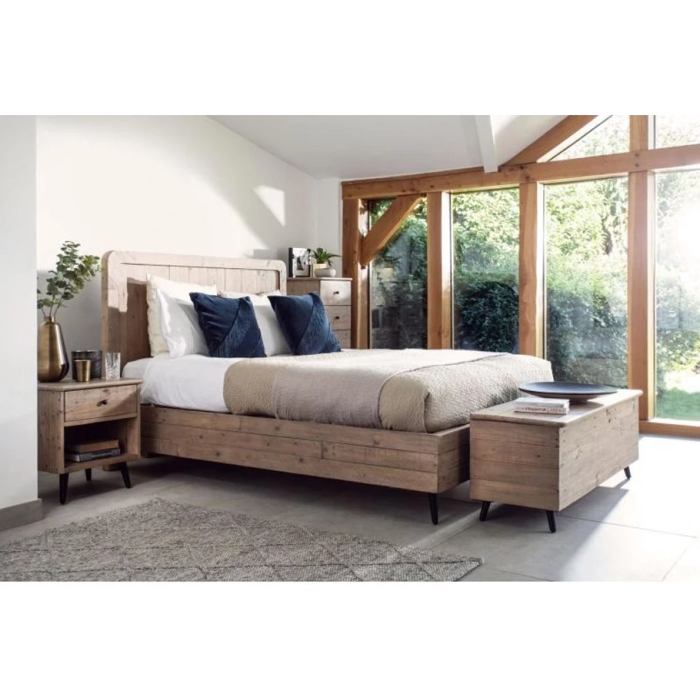 Valetta Bedroom Furniture - 180cm Bedstead