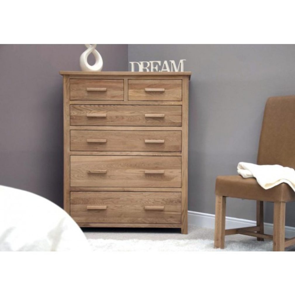 Opus Oak Jumbo Chest