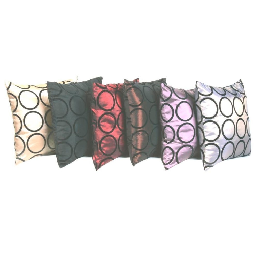 Cushions with flock circles (43cm)