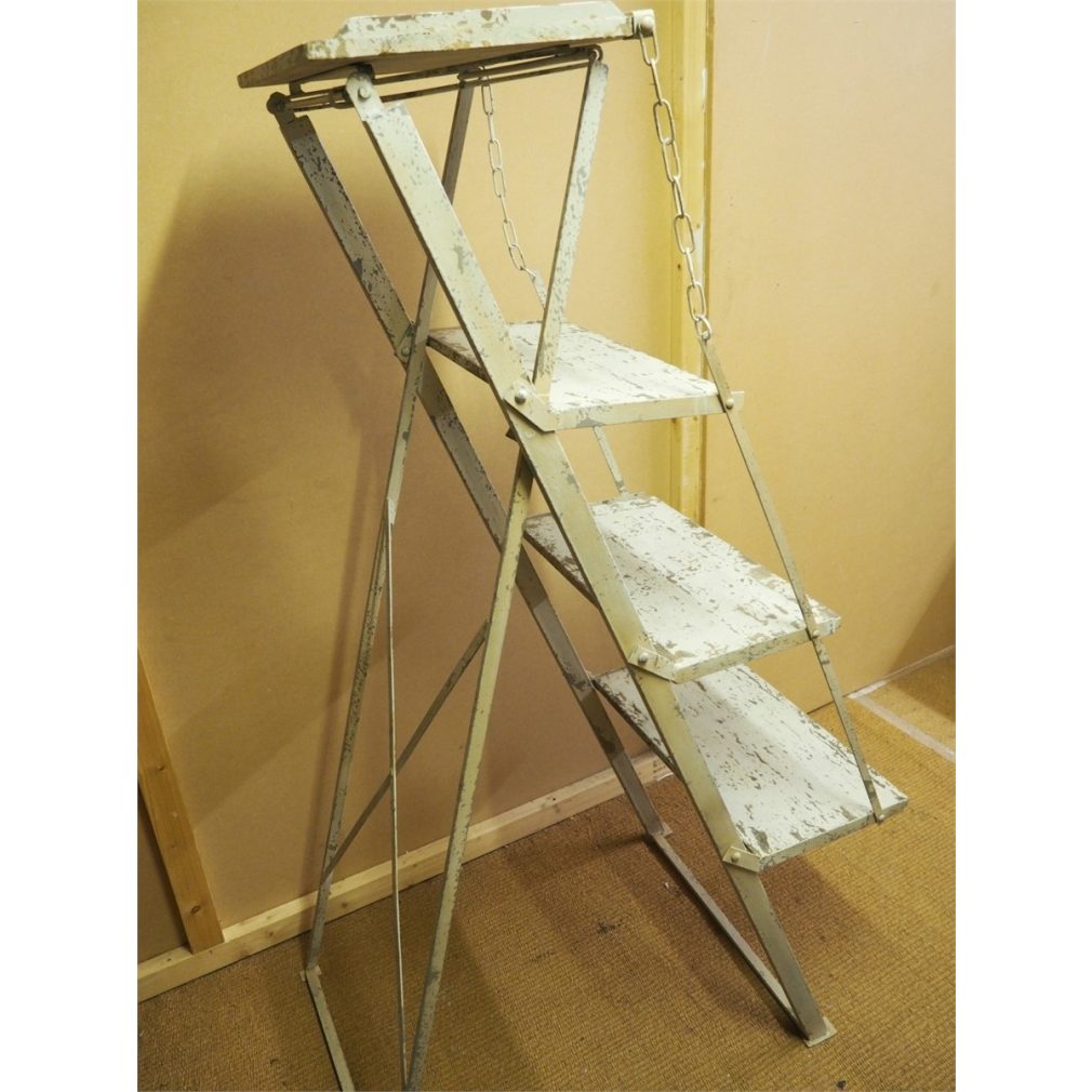Folding Steps - stairs - ideal for displays