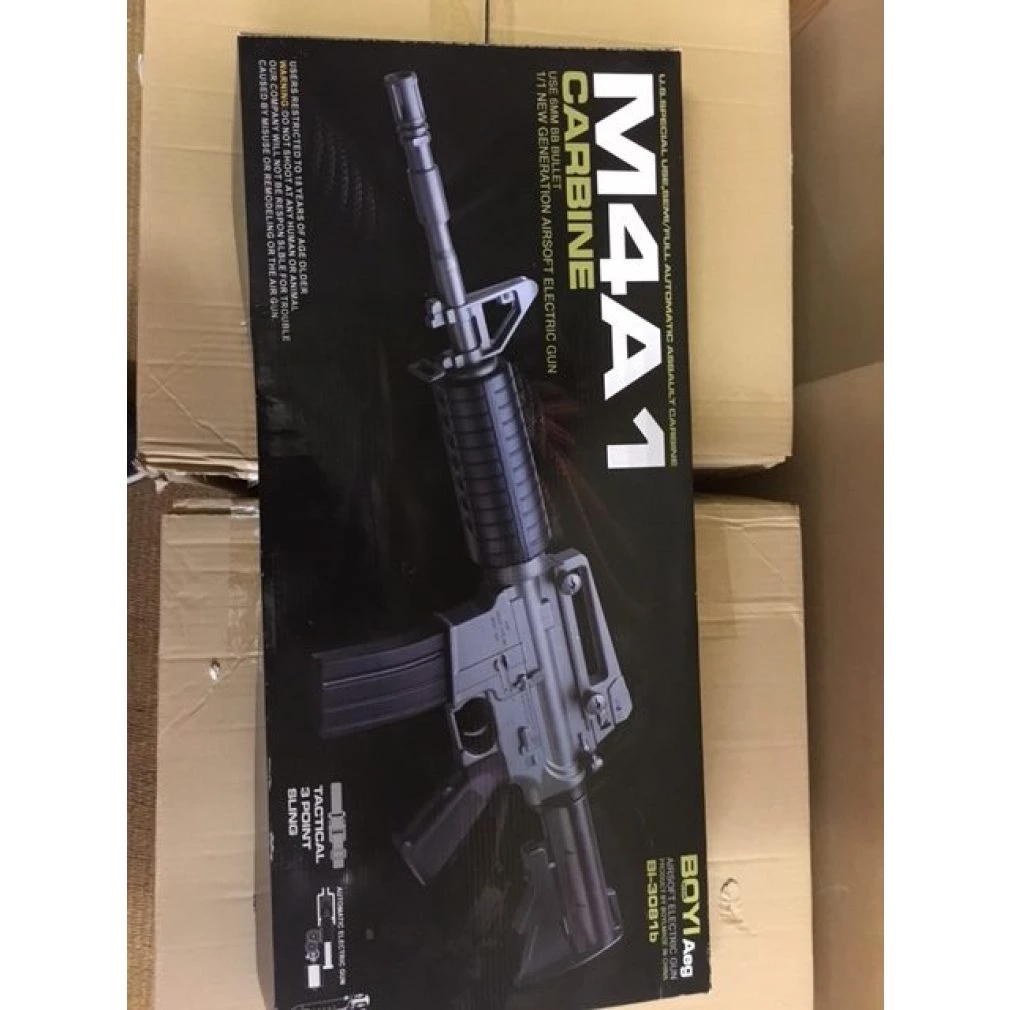 Airsoft BB Gun - M4A1 Carbine fully auto battery powered + 2000 free BBs
