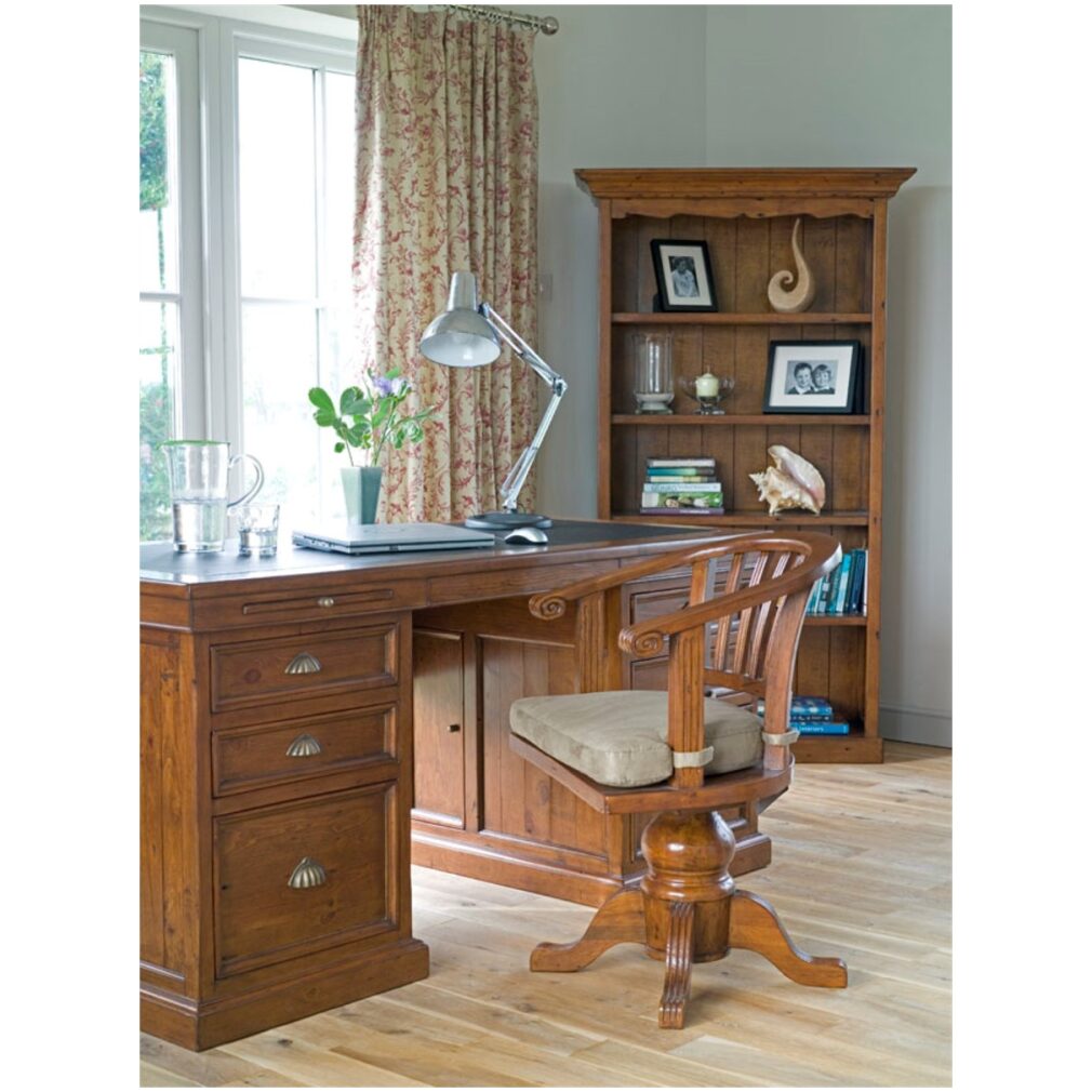 Large desk - Lifestyle Office Furniture