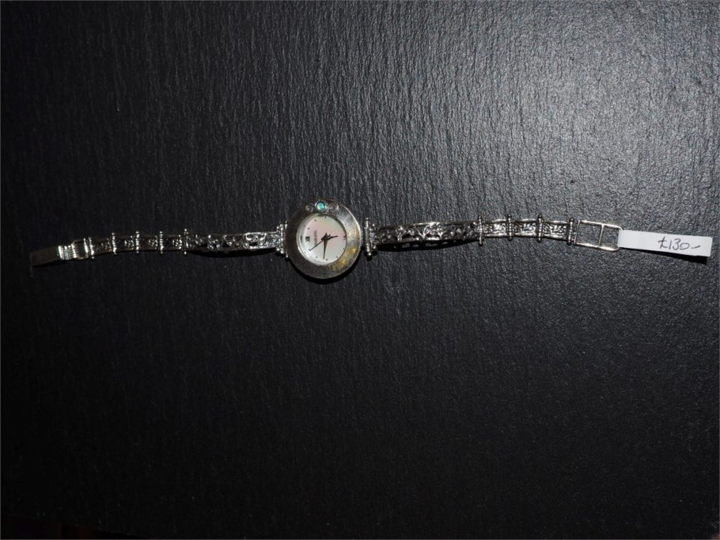 Silver watch - Round Face - Blue opal