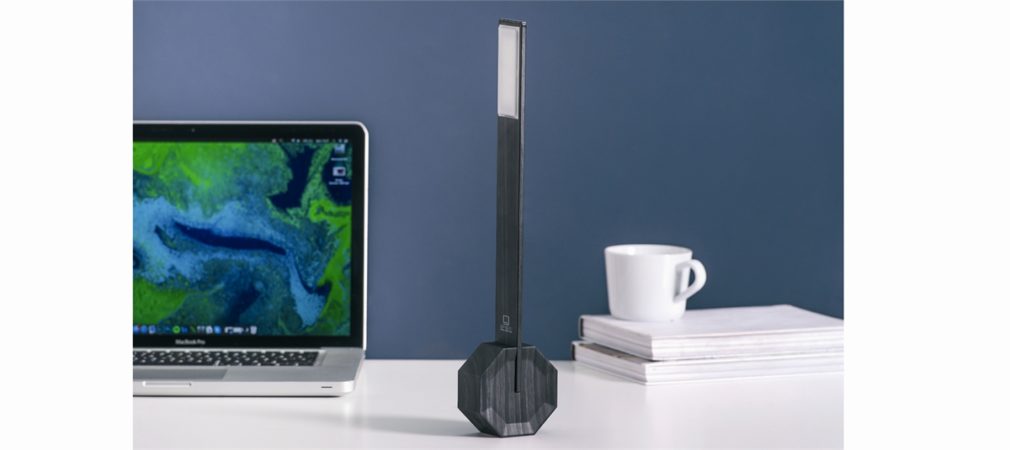 Gingko Octagon One Desklight - Black
