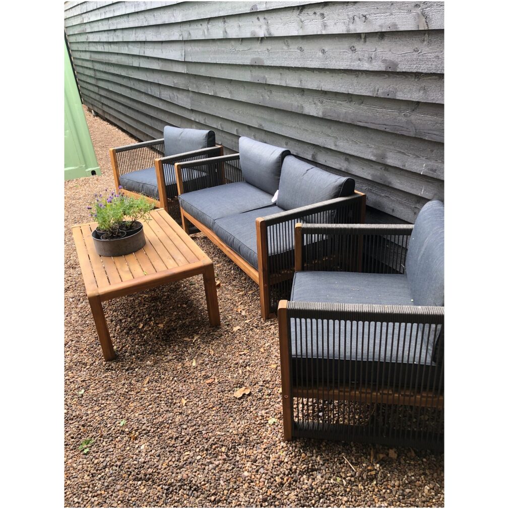 EX Display - Monterray Garden Conversation 4 pc Set + Free Outdoor Cover- Outdoor Furniture
