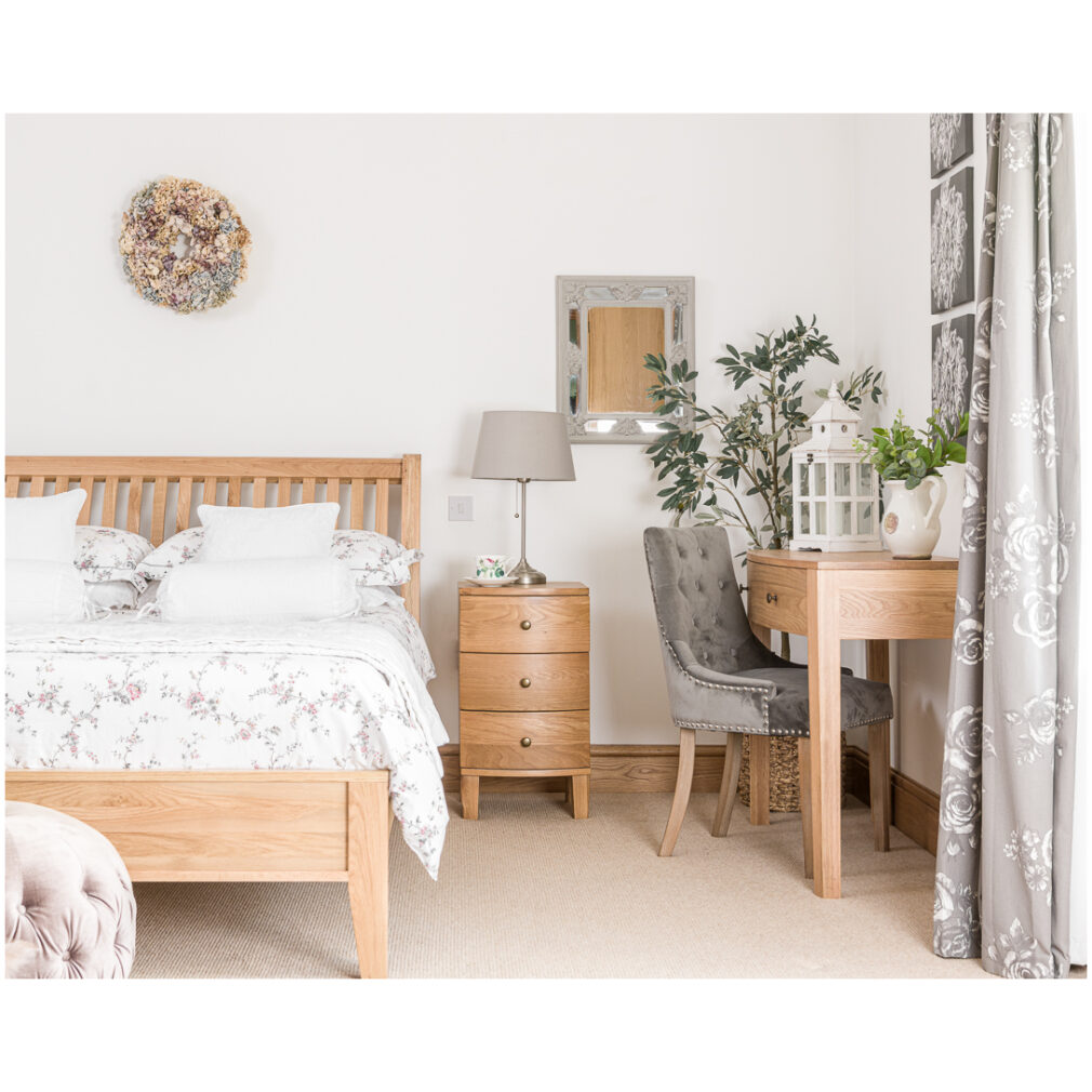 Pair of 3 Drawer Bedsides - Portland Oak Bedroom Furniture