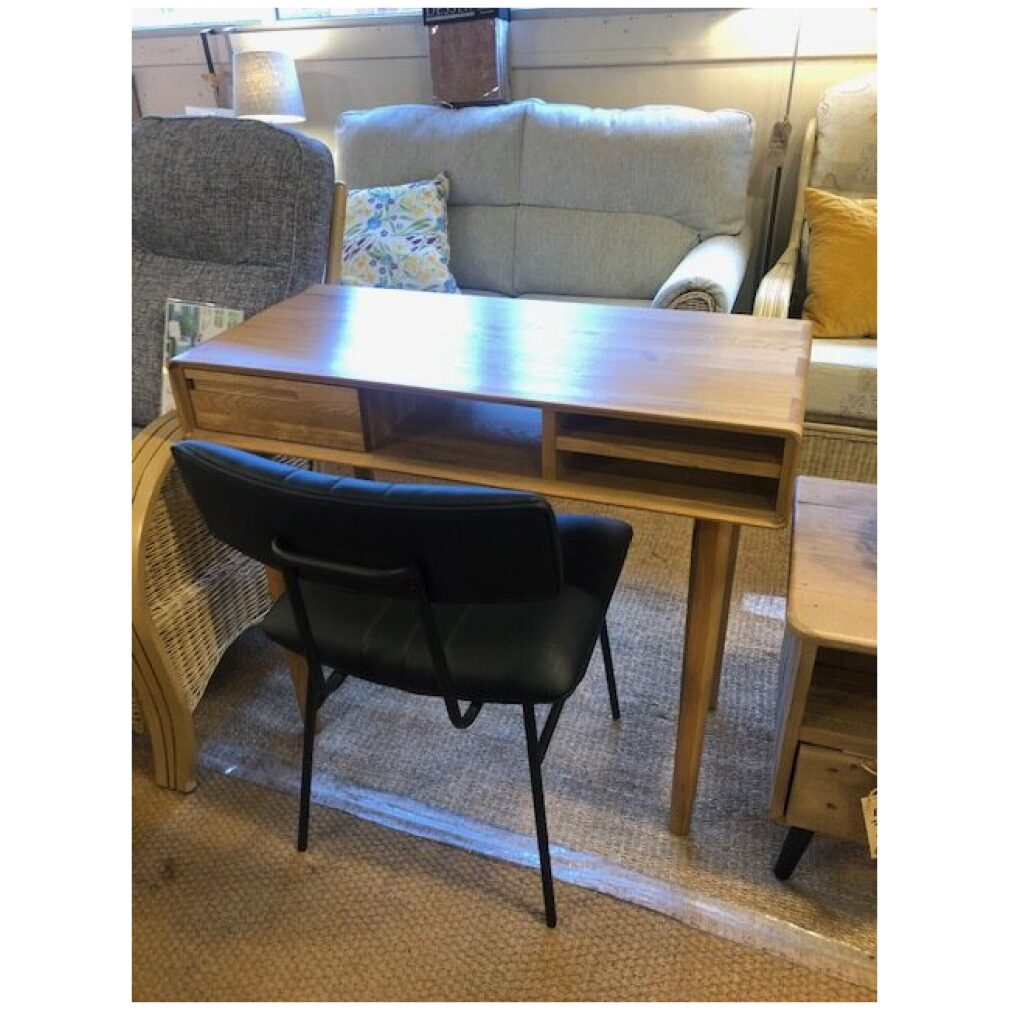 Ex Display - Scandic Computer Desk - Solid Oak + Maxwell Chair - 25% Off