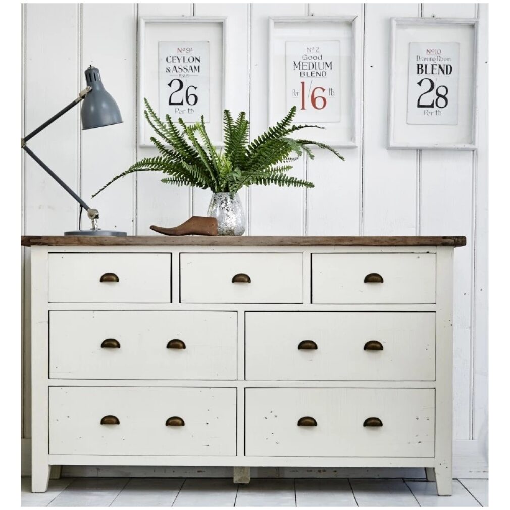 Cotswold Bedroom Furniture Bundle - Includes wardrobe chest of drawers and 2 bedsides