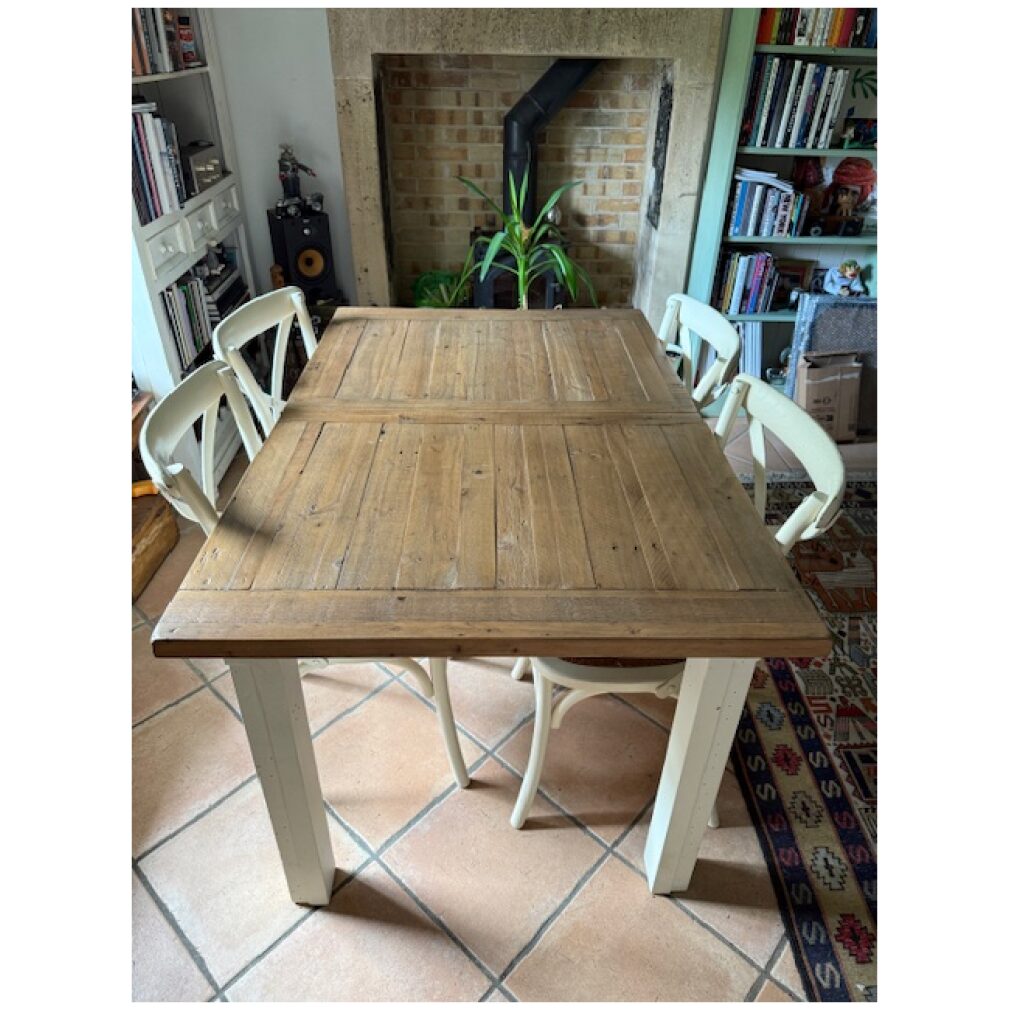 Ex Display Cintra140cm Ext Dining Table + 4 Cintra Cross Back Chairs bundle