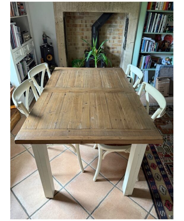 Ex Display Cintra140cm Ext Dining Table + 4 Cintra Cross Back Chairs bundle